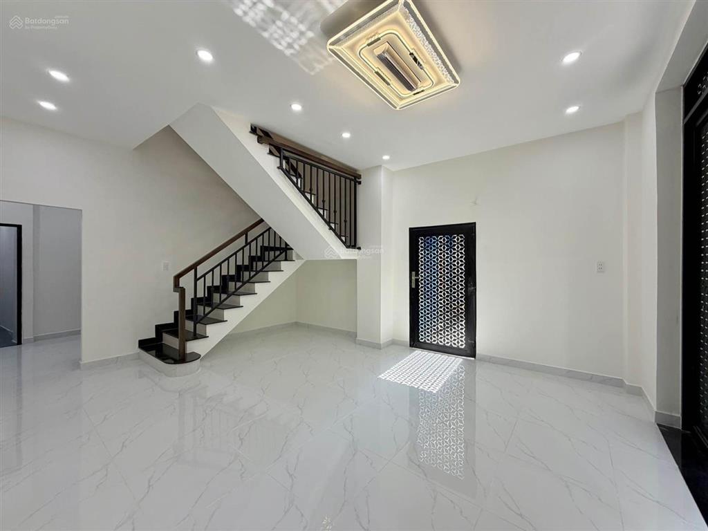 Căn góc 2 mặt hẻm, hẻm xe hơi, 2 mặt thoáng, 60m², 5pn, shr, pháp lý chuẩn, nhỉnh 8 tỷ tl