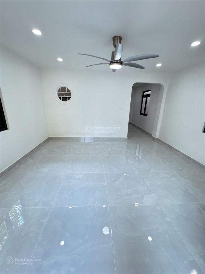 72m2 (5,1x14)m, nhà mới, shr, sổ hồng hoàn công, 3pn, hẻm thông thoáng, nguyễn thiện thuật