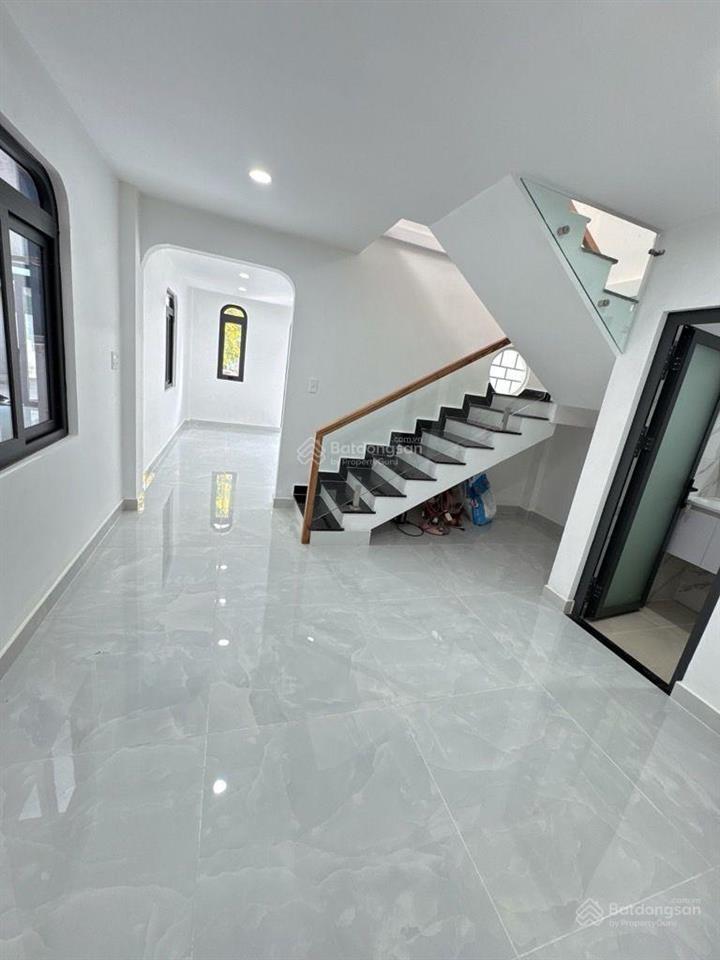 72m2 (5,1x14)m, nhà mới, shr, sổ hồng hoàn công, 3pn, hẻm thông thoáng, nguyễn thiện thuật