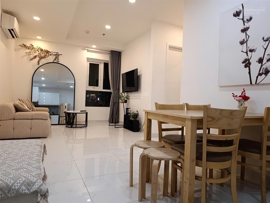 Terra royal 2pn căn góc đầy đủ nội thất tầng 12a