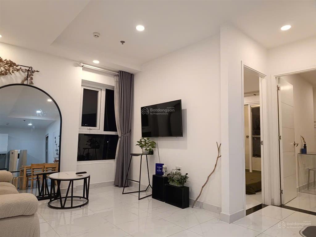 Terra royal 2pn căn góc đầy đủ nội thất tầng 12a