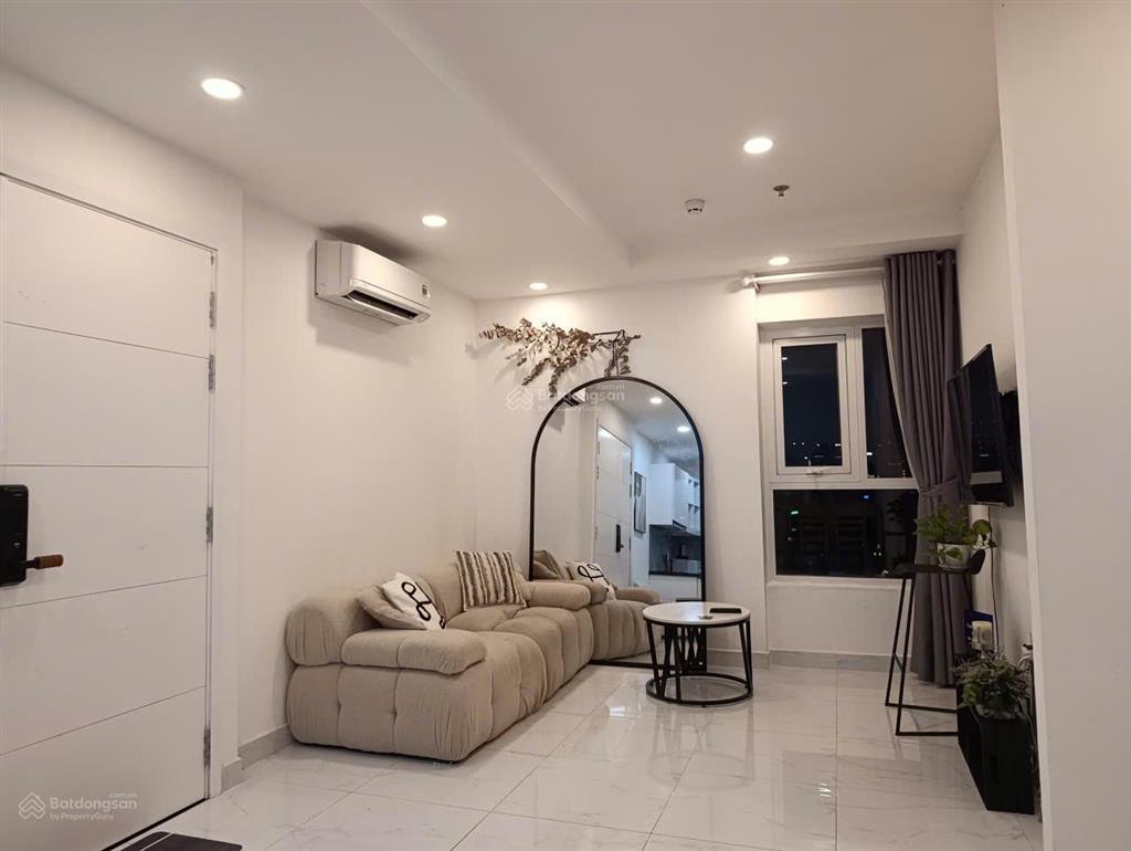 Terra royal 2pn căn góc đầy đủ nội thất tầng 12a