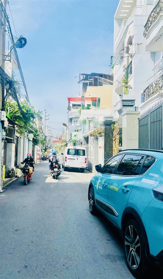 Gấp định cư giảm 1.2 tỷ  bán nhanh 4 tầng  5mx13m  hẻm xe hơi 5m  ngay phạm văn bạch  tân sơn