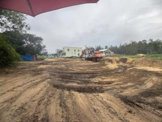 Chính chủ bán 1100m2 , đường bê tông 4m xuống biển, mặt tiền rộng 40m, cách biển chỉ 150m.