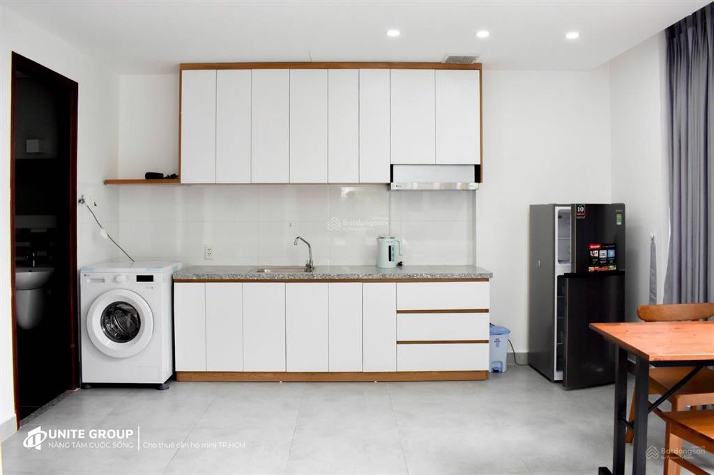 Cho thuê căn hộ 1pn ban công rộng 40m2 phan thúc duyện, kế công viên gia định