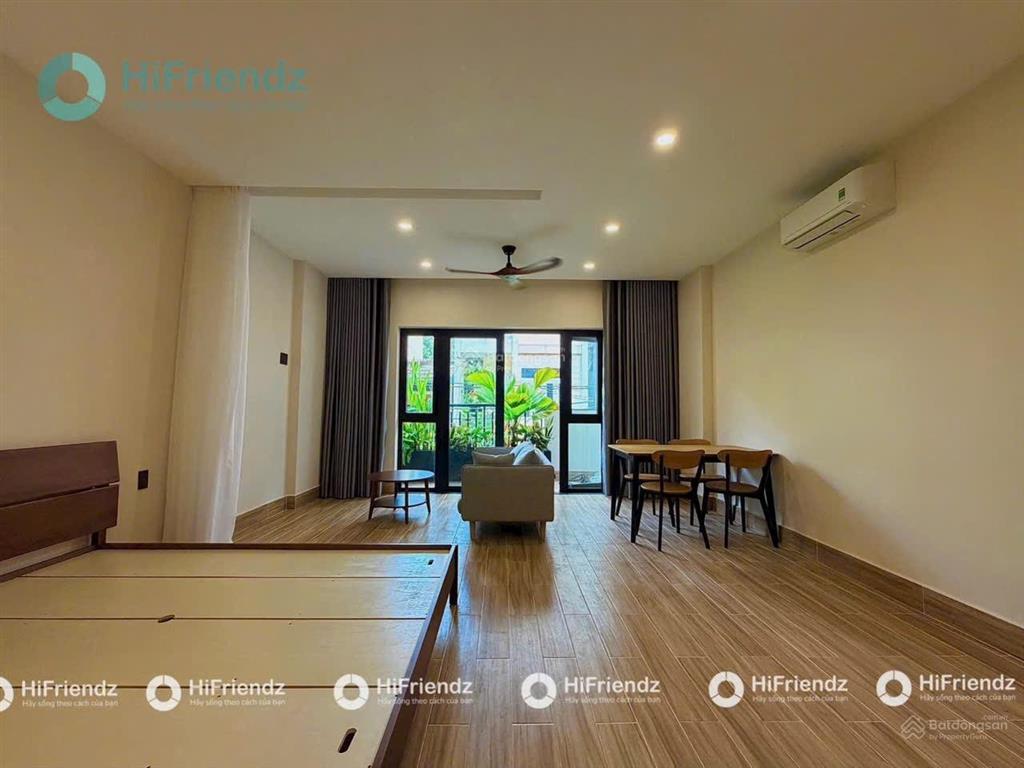 Cho thuê căn hộ 1pn full nội thất hiện đại  sân bay tsn