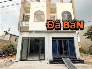 Bán nhà 1 trệt 1 lầu, sổ riêng thổ cư 100%  khu dân cư hoá an