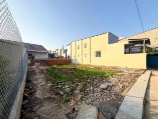 Chủ gởi bán lô đất (dt 68m2) sổ riêng thổ cư 100% ngay chợ p. bửu hoà. giá chỉ 1,680 tỷ