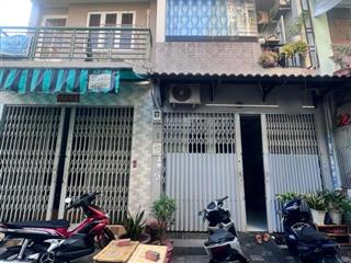 Nhà hxh thông  giáp tân phú  sát ngã tư bốn xã  40m  3pn  chỉ nhỉnh 4đ