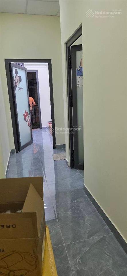 Giảm sốc 300tr chỉ còn 4.5 tỷ (tl) gần mặt tiền hxh thông khu tên lửa, bình tân