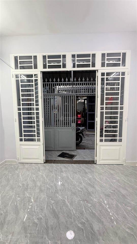 Bán nhà 2 tầng kiên cố, hẻm xe hơi, lê văn quới, bình trị đông bình tân, 36m2, 3.9 tỷ
