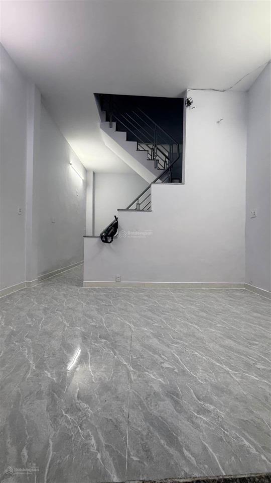 Bán nhà 2 tầng kiên cố, hẻm xe hơi, lê văn quới, bình trị đông bình tân, 36m2, 3.9 tỷ
