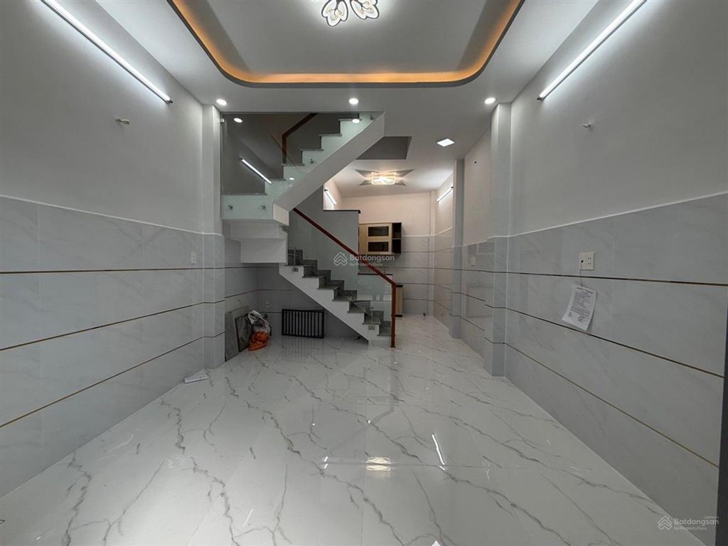 Hàng hiếm  chỉ 3.9 tỷ  nhà 2 tầng  36m2  khu gò xoài  bình tân  nhà mới keng