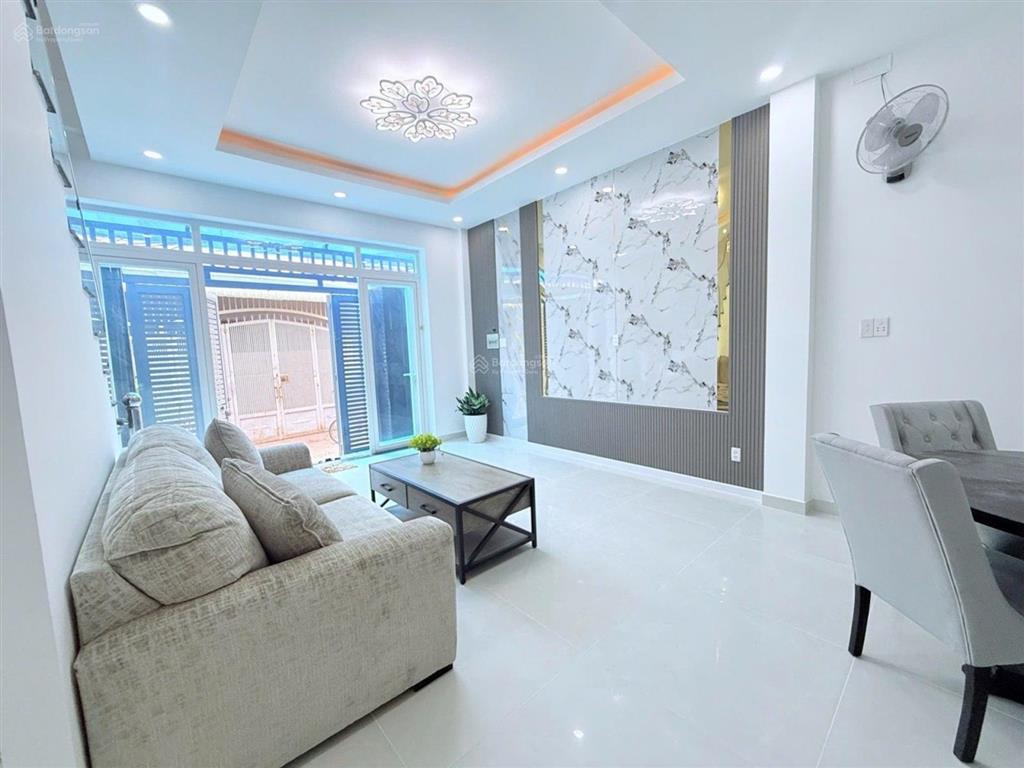 Khu vip tây thạnh  tân phú  nhà 3 tầng kiên cố  ngang hiếm 5m  hẻm thông  45m2  4,8 tỷ