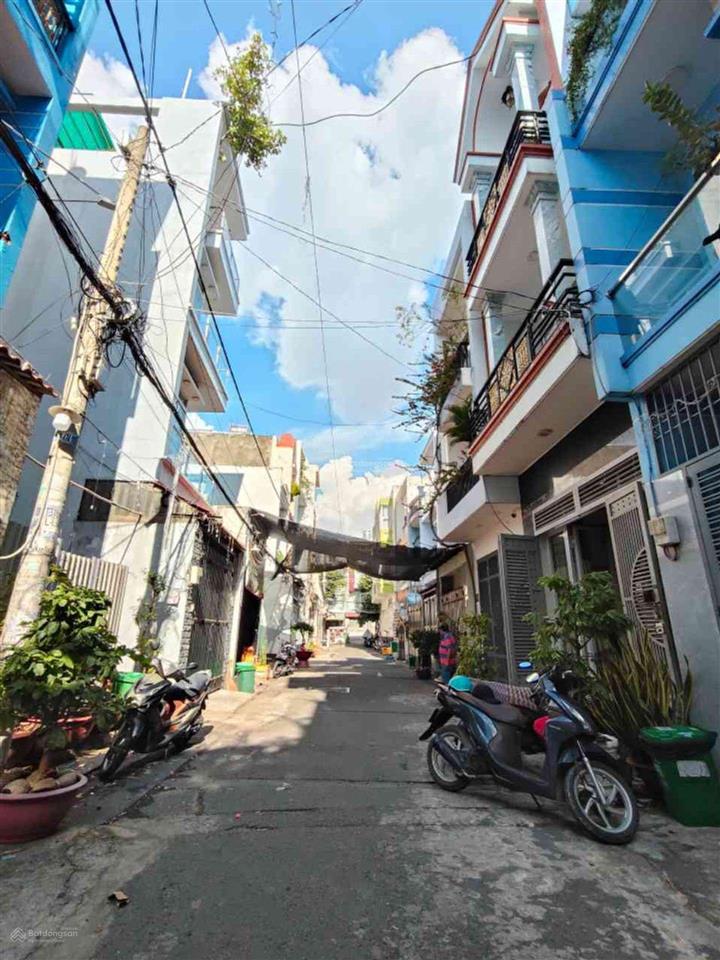 Bán nhà 3 tầng, gò xoài, lê văn quới, giáp tân phú, 60m2, hẻm xe hơi, 6.4 tỷ
