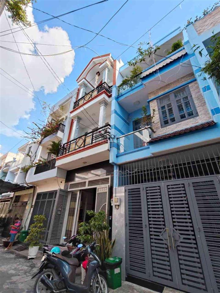 Bán nhà 3 tầng, gò xoài, lê văn quới, giáp tân phú, 60m2, hẻm xe hơi, 6.4 tỷ