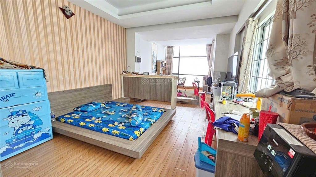 Chỉ 7.69 tỷ (tl)  mặt tiền kinh doanh  5 tầng  4,1x18.5m  kế chợ tân hương, tân phú