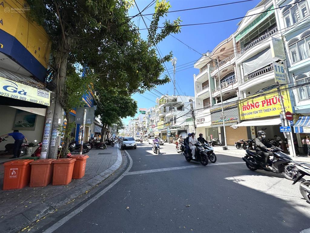 Bán đất tặng nhà 3 tầng  lô góc ngô gia tự và bạch đằng  nha trang | vị trí kinh doanh đắc địa