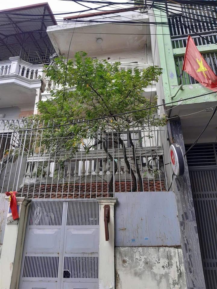 Chính chủ cho thuê nhà 52m2 x 4 tầng  ngõ phố đặng tiến đông  ô tô vào tận cửa  có chỗ đỗ xe trư