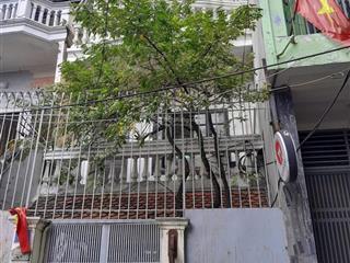 Chính chủ cho thuê nhà 52m2 x 4 tầng  ngõ phố đặng tiến đông  ô tô vào tận cửa  có chỗ đỗ xe trư
