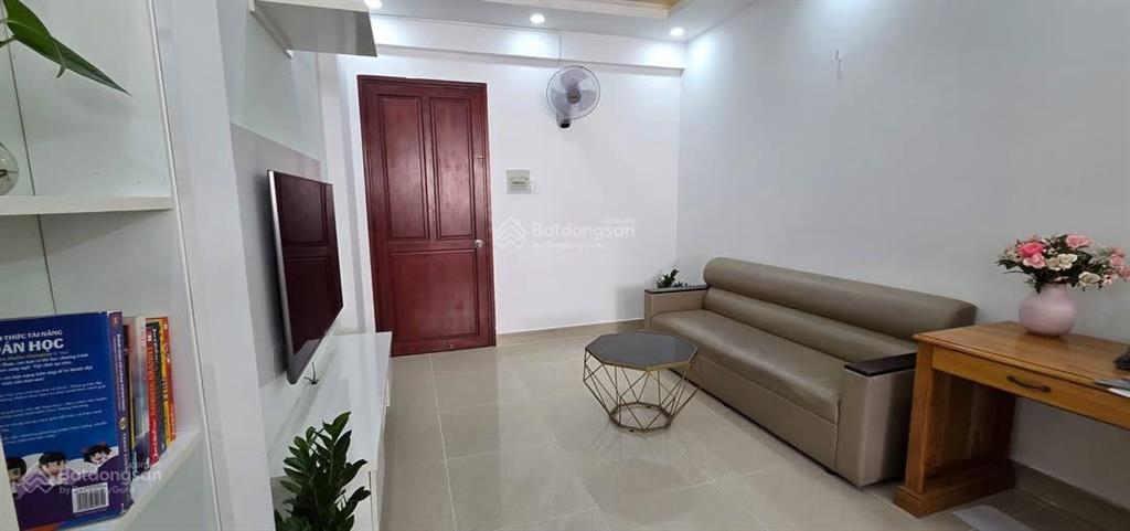 Bán căn hộ chung cư bông sao lô a phường 5, q8. dt 60m2, 2pn tt hành chính quận 8, nhiều tiện