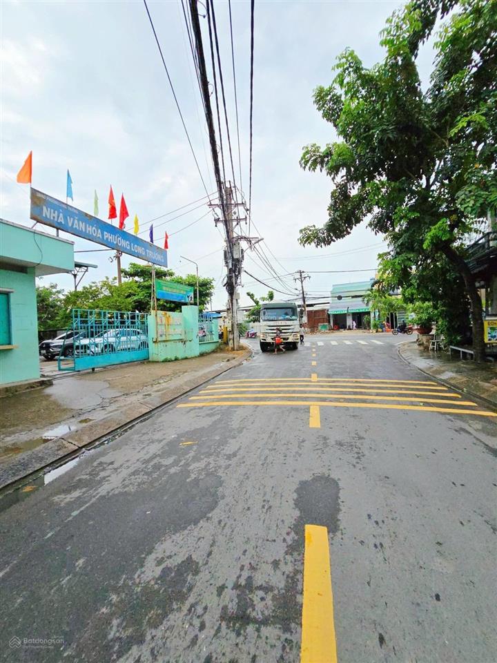 * nhà phố 75m2 2 tầng ngang 4.7m hoàn công đủ gần cầu ông nhiêu*