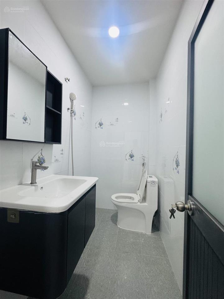 Hàng hiếm còn sót lại  gần bv ung bướu  hẻm xe hơi  59m2  đường 138  tân phú  giá 3.7 tỷ.