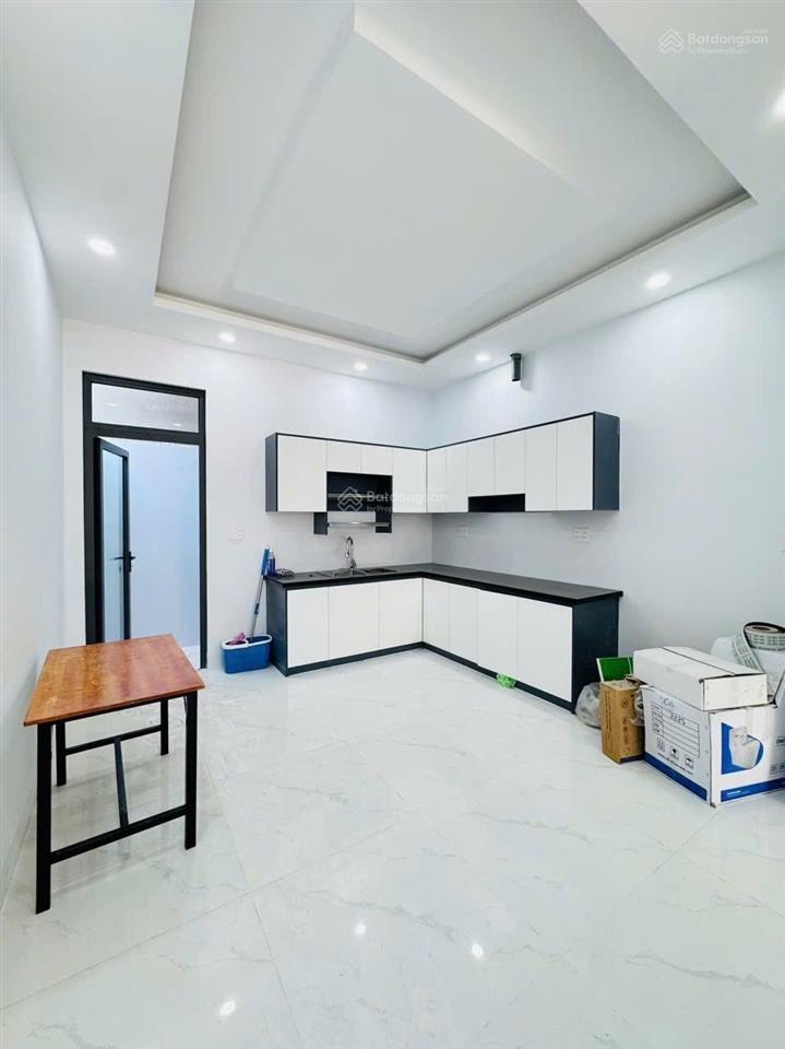 Nhà mới xây kdc nam khang ngay chợ long trường, 4x14m 56m2 3 tầng, 3pn 4wc giá chỉ 6,5 tỷ
