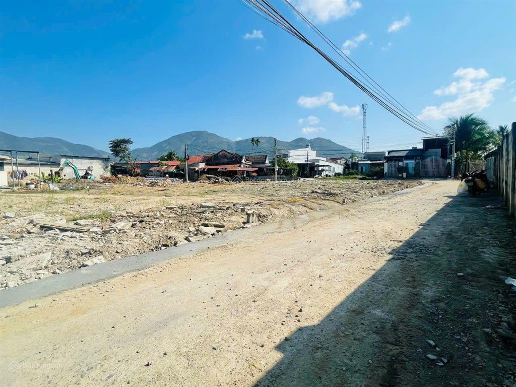 Đất thổ cư đường ô tô thông diên điền, diên khánh, khánh hòa. chỉ 7,5tr/1m2