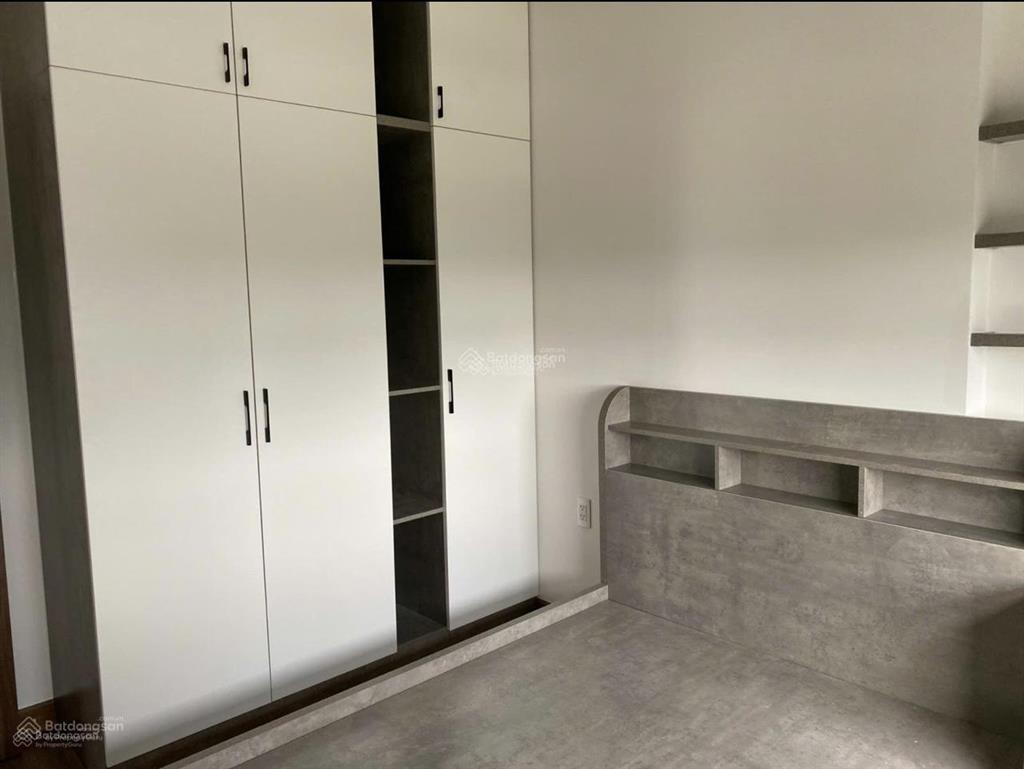 Cc bán gấp chung cư 2pn~80m2 tsg lotus long biên, cạnh vinhomes riverside 5 tỷ, đã sẵn sổ