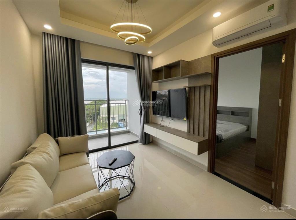 Cc bán gấp chung cư 2pn~80m2 tsg lotus long biên, cạnh vinhomes riverside 5 tỷ, đã sẵn sổ