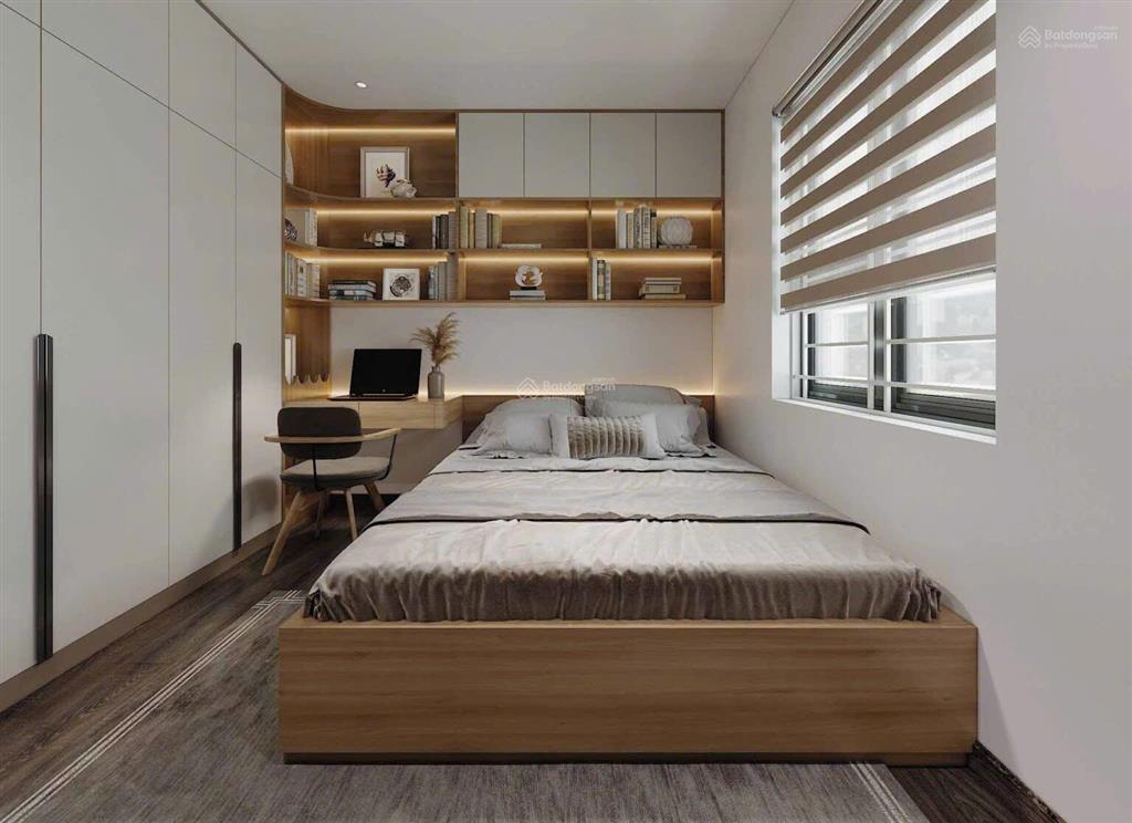 Sốc! 4.5 tỷ  sở hữu lâu dài shop chân đế 2 tầng sài đồng long biên đã sẵn sổ hồng, ở được luôn