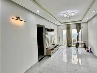 Chung cư 71m2, 2pn, có ban công giá 2 tỷ 7