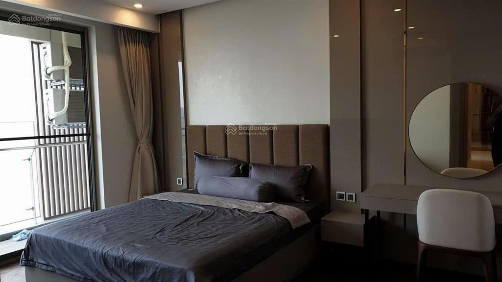 Bán nhà midtown m5  pmh  tphcm
diện tích ~ 130m2
kết cấu tầng cao, căn góc, 3pn, full nội thất