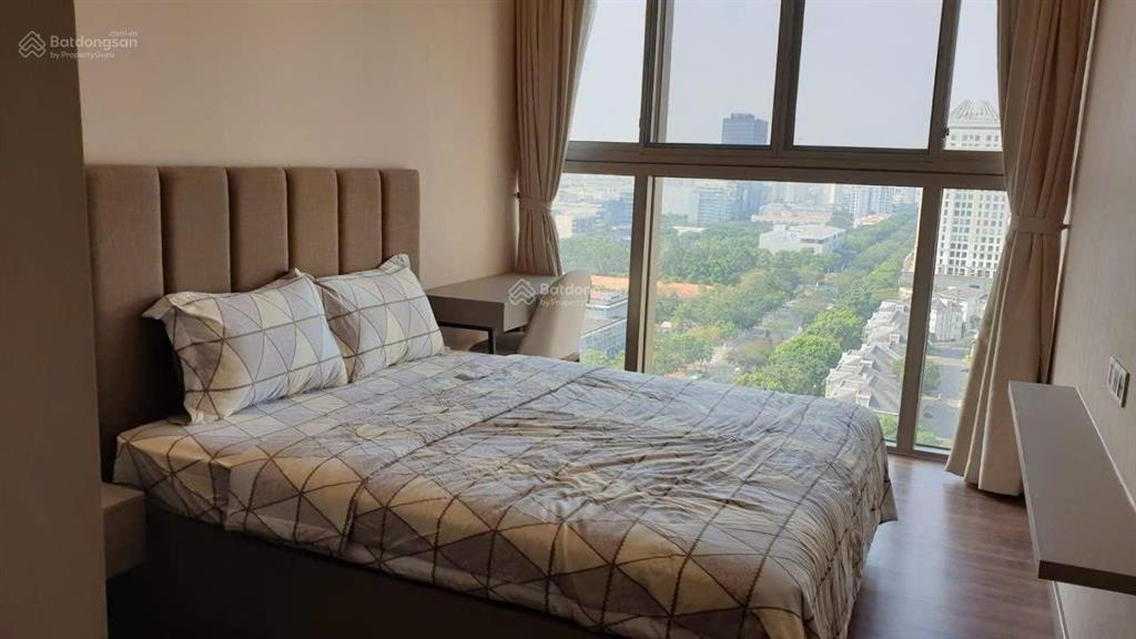 Bán nhà midtown m5  pmh  tphcm
diện tích ~ 130m2
kết cấu tầng cao, căn góc, 3pn, full nội thất
