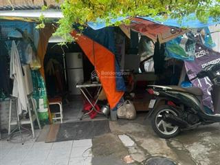 Nhà lô góc, cấp 4 vườn hoa nhỏ xinh, ở nguyễn lâm, phú nhuận, giá 4,1 tỷ