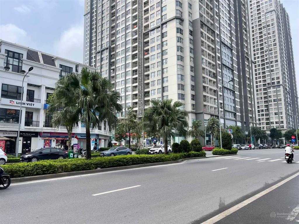 Bán nhà mặt phố hàm nghi, 92m2, 5t, mt 6m, vỉa hè, kinh doanh, dòng tiền 65tr/tháng.