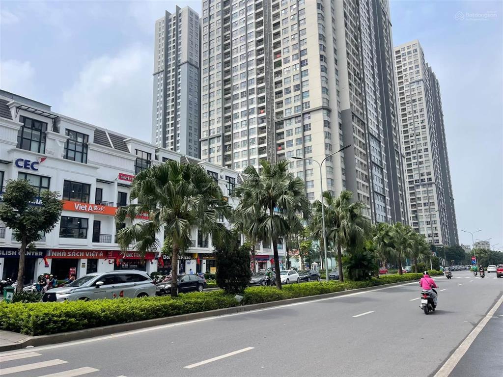Bán nhà mặt phố hàm nghi, 92m2, 5t, mt 6m, vỉa hè, kinh doanh, dòng tiền 65tr/tháng.