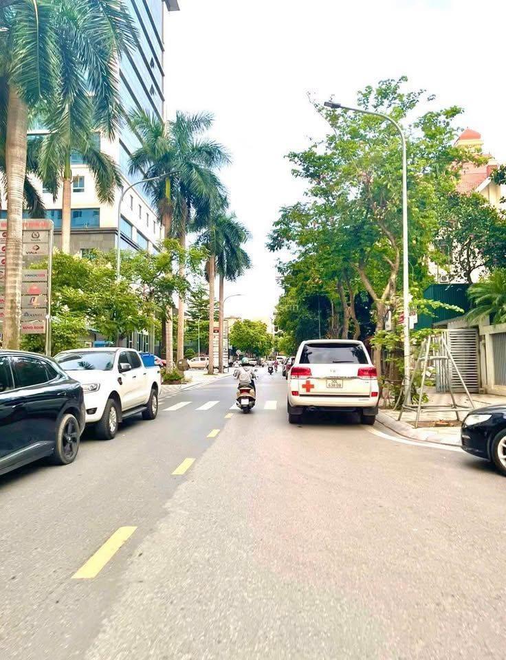 Bán đất vườn đào, 176m2, mt 11m, 2 ô tô tránhthông, xây aparthotel đẹp.