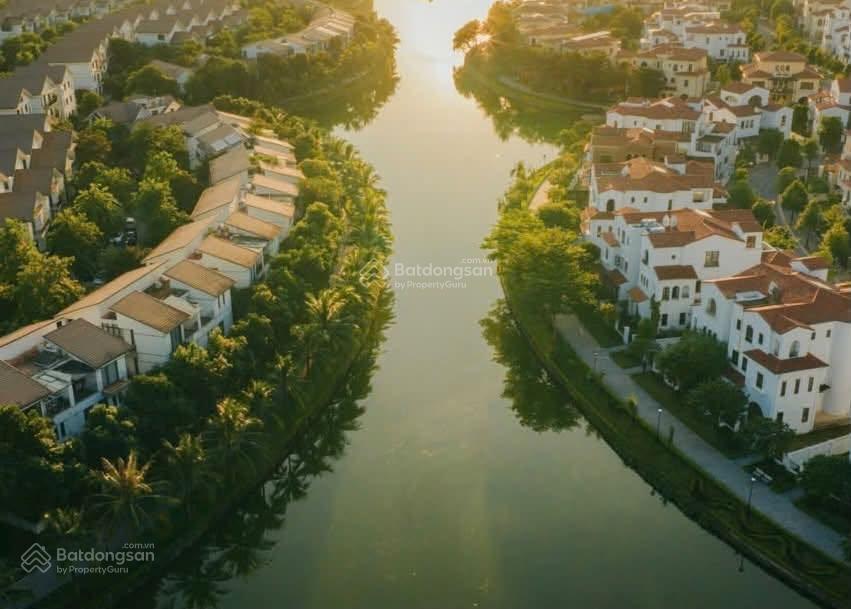 Bán biệt thự đơn lập vinhomes thăng long  hoài đức, 434m2, 4 tầng, mt 35m, view hồ siêu đẹp!