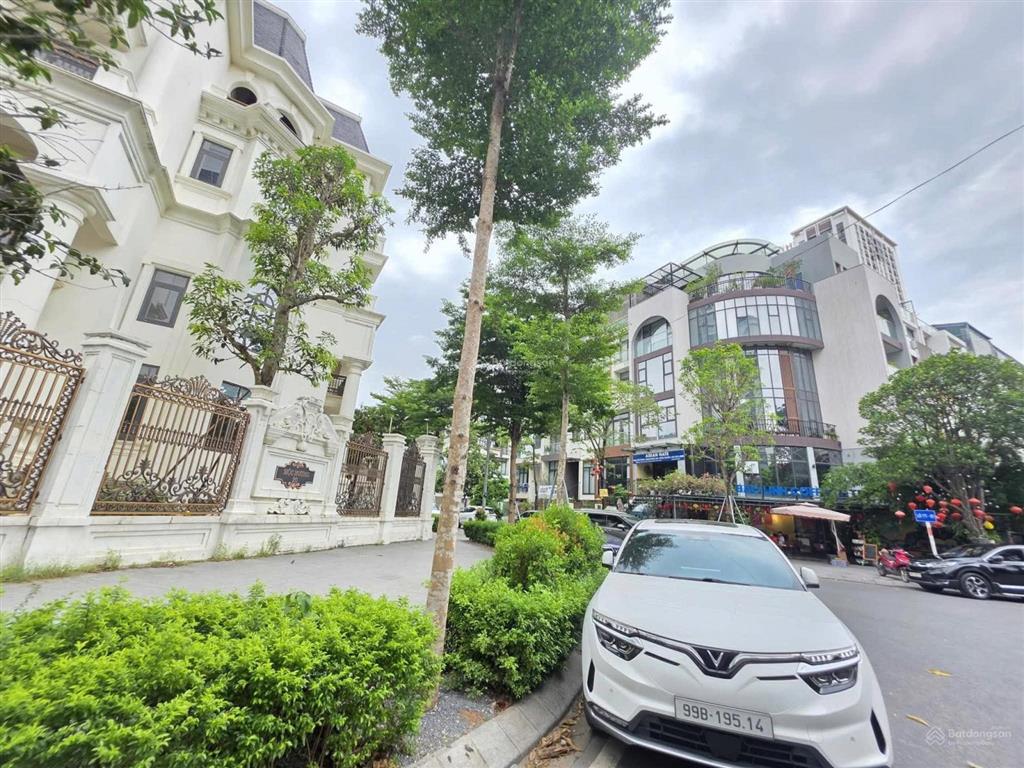 Bán 30 tỷ, bán liền kề hd mon city mỹ đình, 150m2, 6t, mt 6m, dòng tiền 55 triệu/tháng.