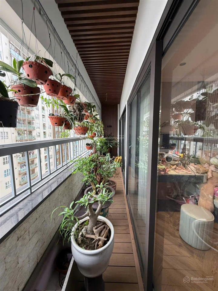 Bán căn hộ chung cư ct2vimeco nguyễn chánh, 183m2, 4 ngủ, 3wc, 2 ban công, full nội thất,