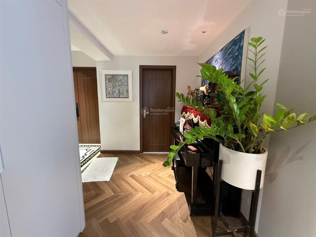 Bán căn hộ chung cư ct2vimeco nguyễn chánh, 183m2, 4 ngủ, 3wc, 2 ban công, full nội thất,