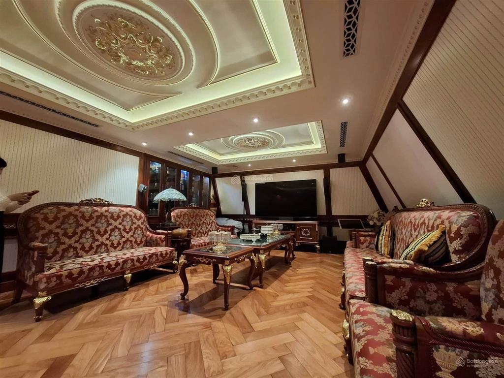 Bán biệt thự vip vinhomes gardenia, 280m2, mt 14m, nội thất tân cổ điển hoàng gia, sổ hồng lâu dài!