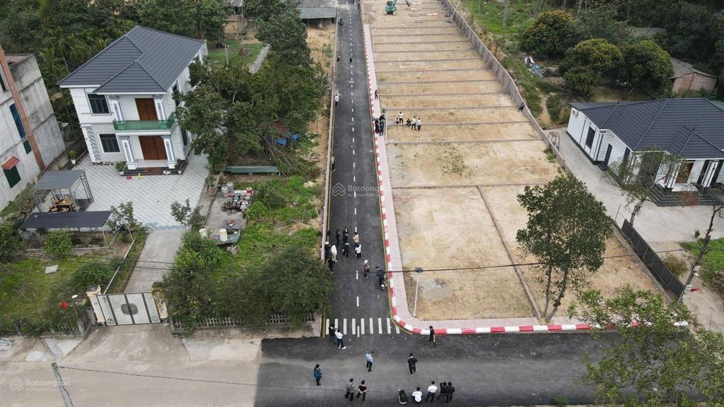 Chỉ nhỉnh 1 tỷ sở hữu ngay đất ba vì 100m2 vuông vắn