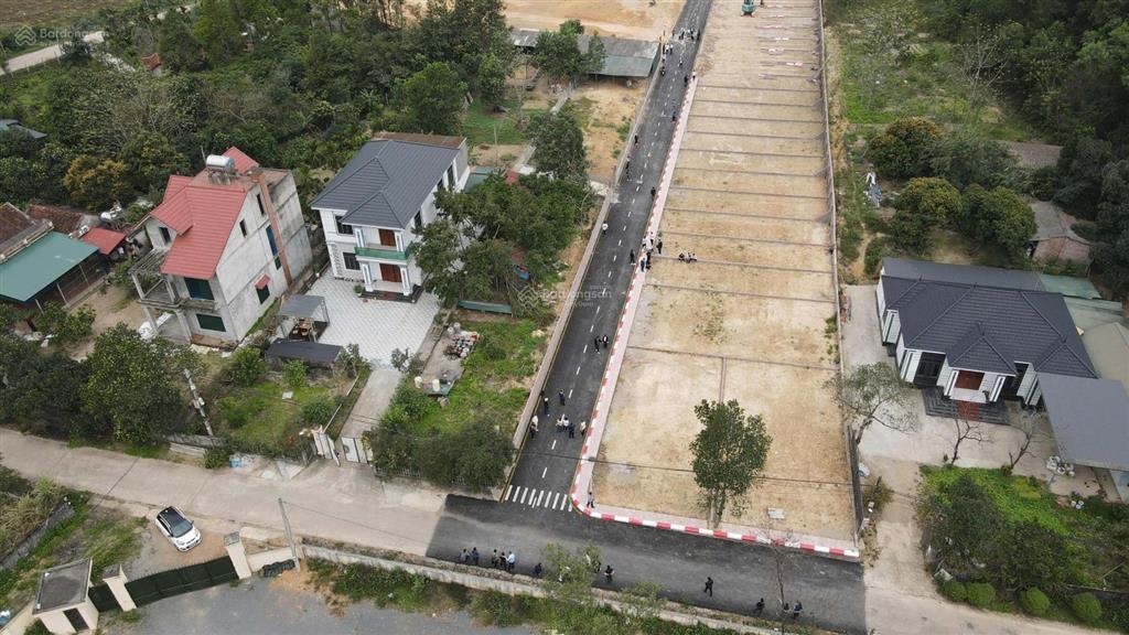 Chỉ nhỉnh 1 tỷ sở hữu ngay đất ba vì 100m2 vuông vắn