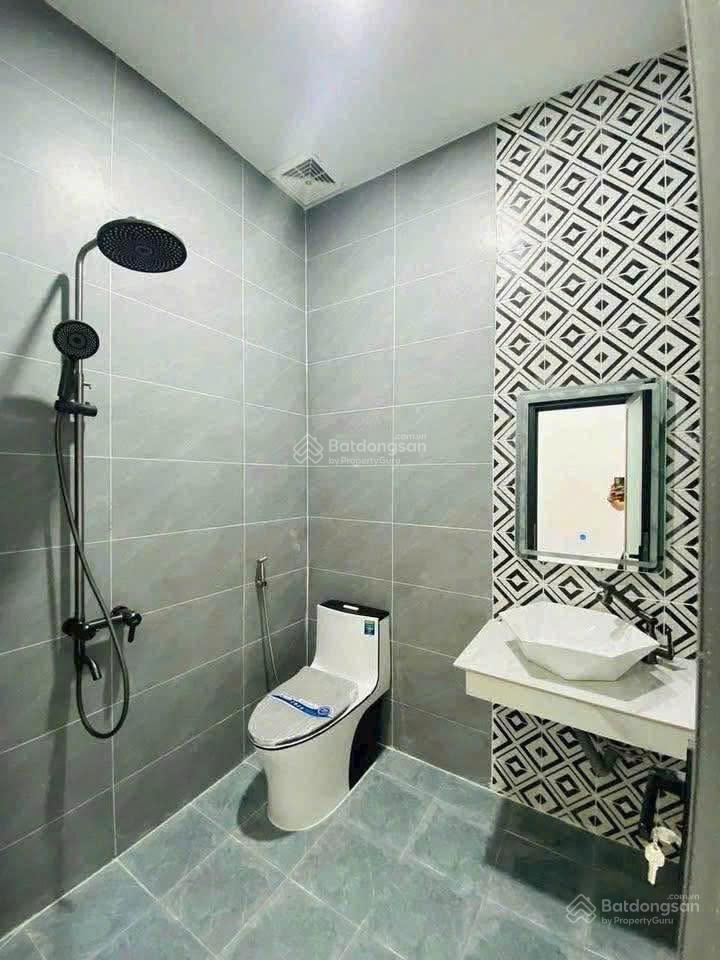 Bán biệt thự mini giá chỉ 1ty850 ngay cty changsin trung tâm thạnh phú