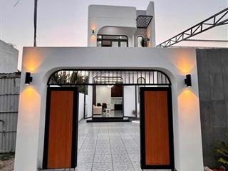 Nhà lầu mới xây cuối đường huỳnh văn nghệ  giá chỉ 1t900  diện tích 100m2