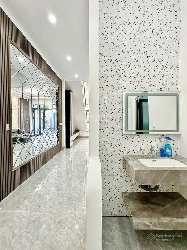 Bán nhà lầu phước tân ngay cổng 11  đã hoàn công chỉ 650tr sở hữu ngay
