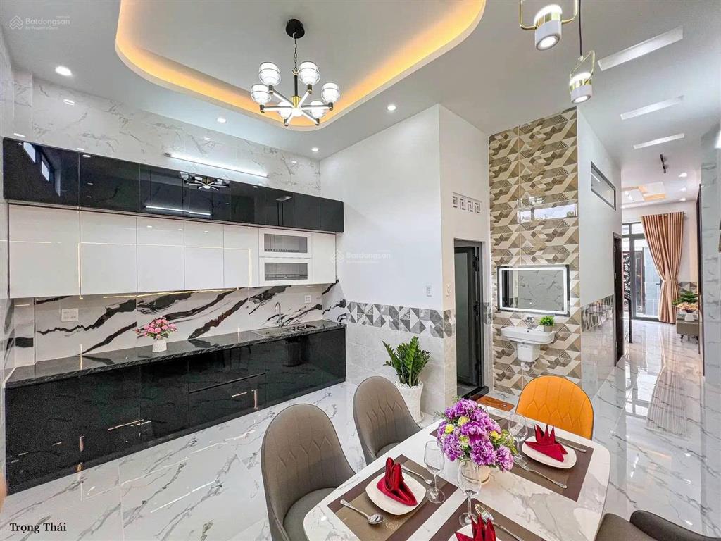 Chủ giảm 200 triệu cho căn nhà lầu ngay cuối đường đồng khởi